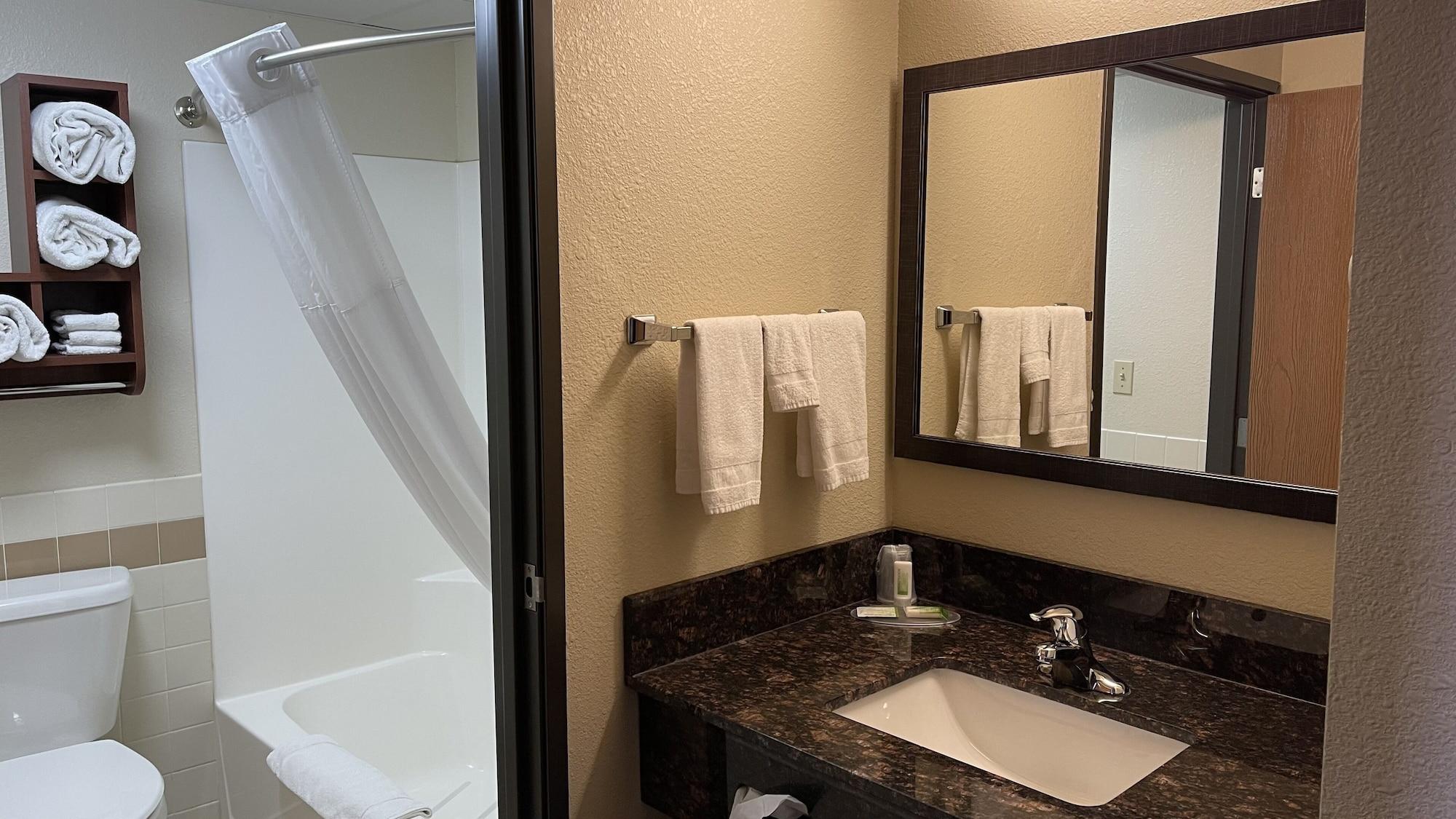 Americinn By Wyndham New London Luaran gambar