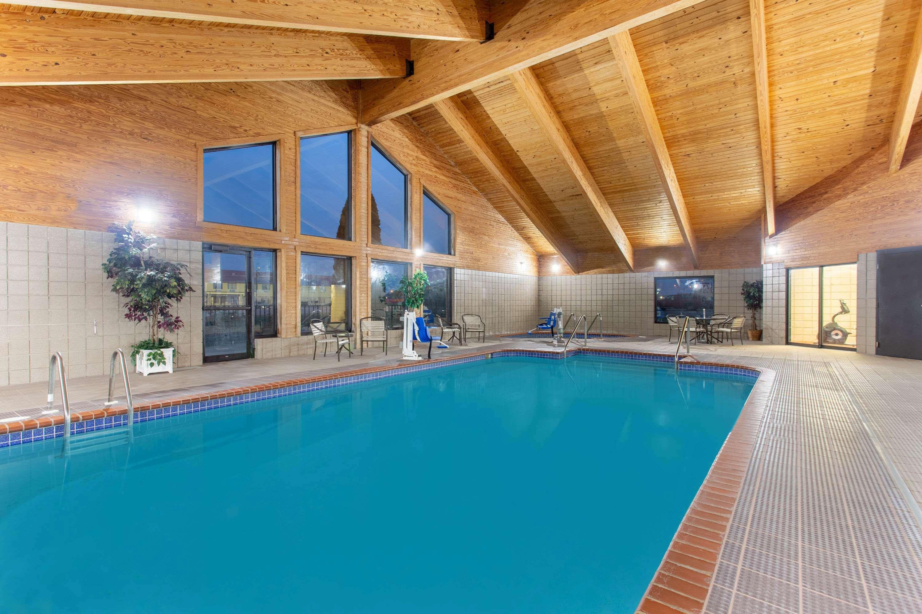 Americinn By Wyndham New London Luaran gambar