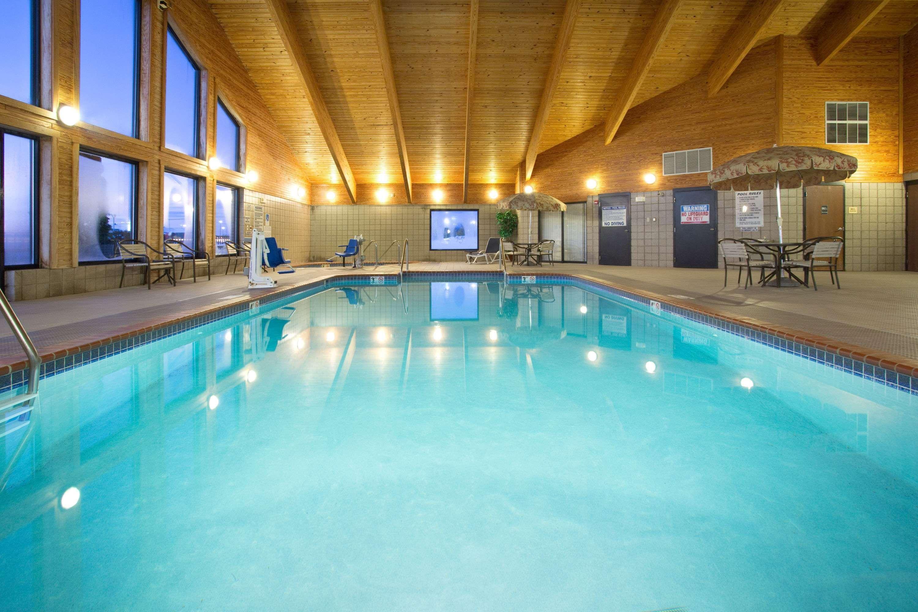 Americinn By Wyndham New London Luaran gambar